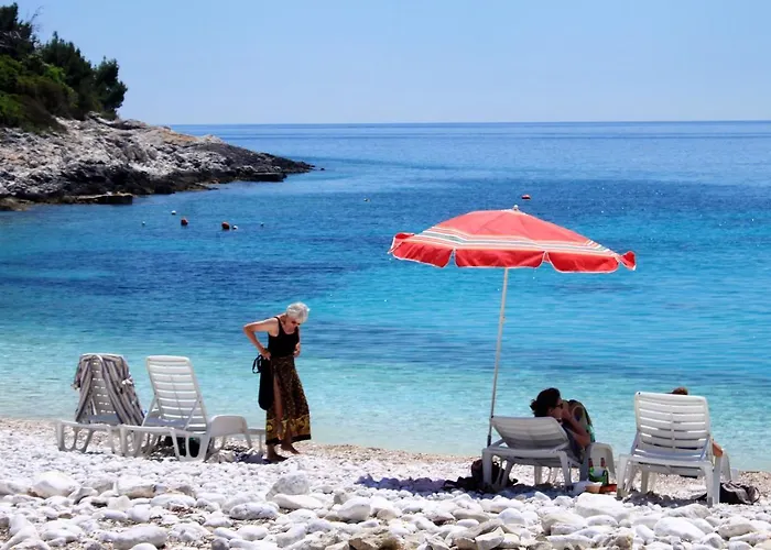 And With Parking Space Hvar - 13296 Pensionat 3*